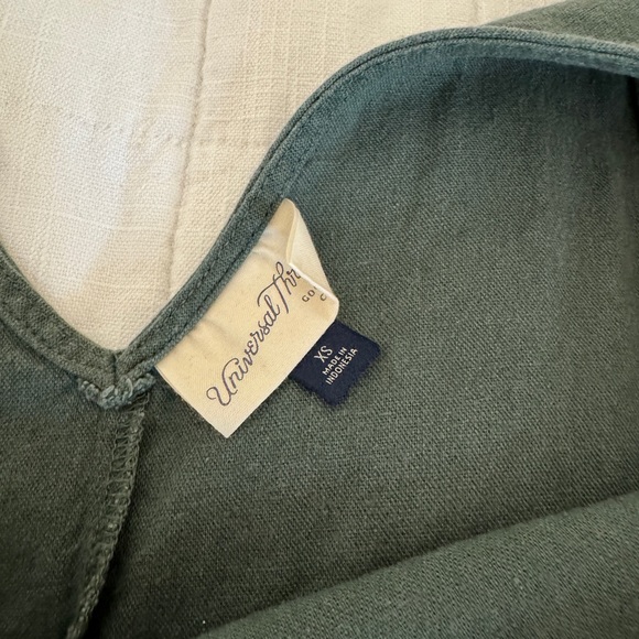 Universal Thread, linen blend jumpsuit/romper, XS - Picture 3 of 4